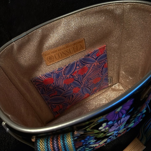 Consuela Tote - Picture 13 of 14